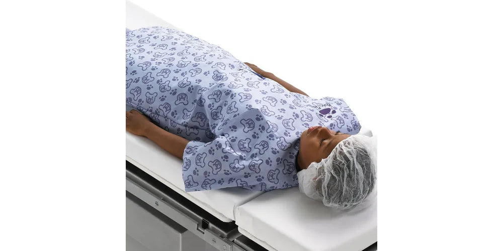 Bair Hugger™ OR warming gown, pediatric. Single hose port (3M / Solventum 81501)